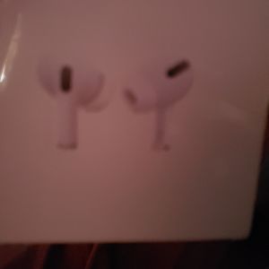 Sold on mercariAirpods